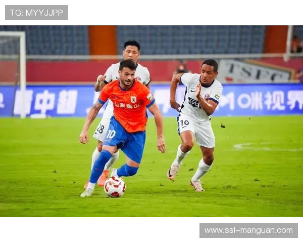 金靴之争白热化:卡扎伊什维利25球对阵法比奥24球 金靴之争白热化:卡扎伊什维利25球对阵法比奥24球